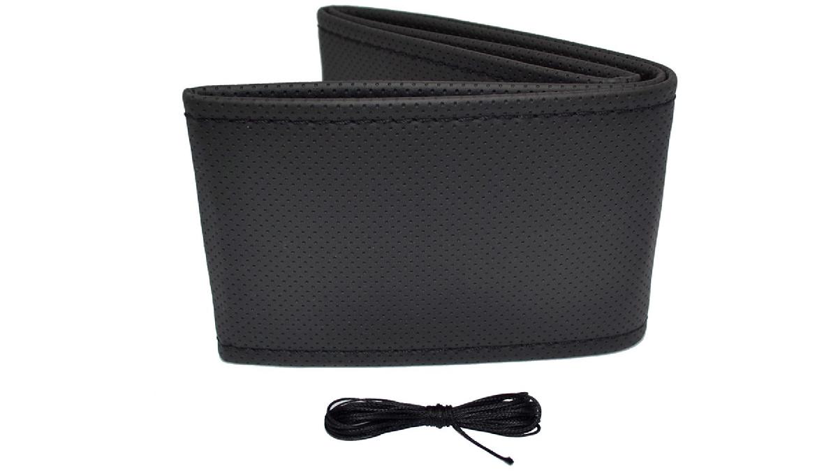 Housse+de+volant+universel+Classic+-+Cuir+PVC+perfor%C3%A9+noir+%2B+Surpiq%C3%BBre+noir+%28la%C3%A7age%29